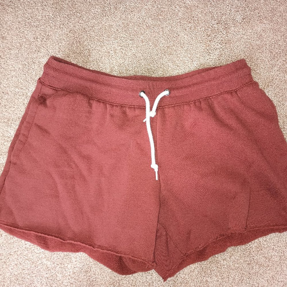 Homage Women's Go To Shorts NWT